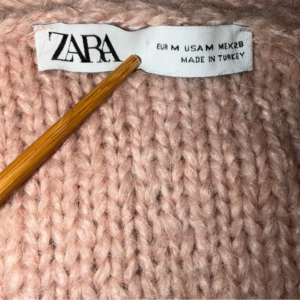 Zara Blush Pink Fuzzy Cable Knit Cardigan with Cute Buttons - Picture 14 of 16